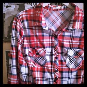 Minette Butt Down Top